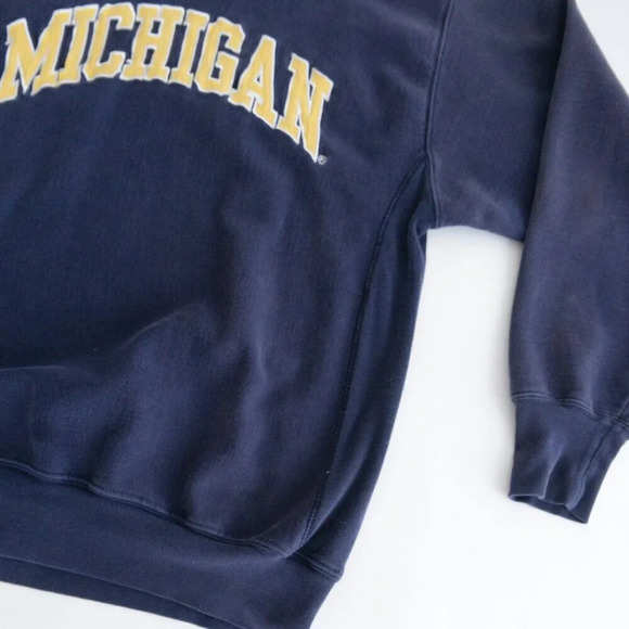 Vintage 90'S Steve And Barry's Navy Mi Wolverines University Crew Neck Sweater S - Picture 7 of 11
